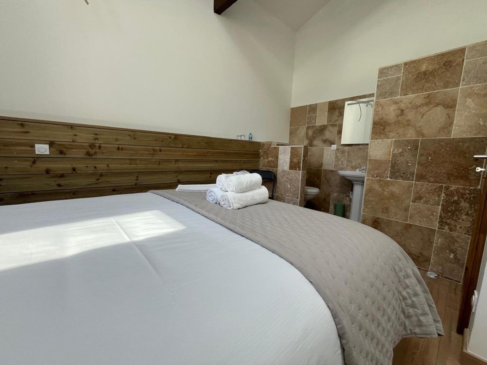 Fantastic Petit Beauval Otel Saint-Sulpice-et-Cameyrac Dış mekan fotoğraf