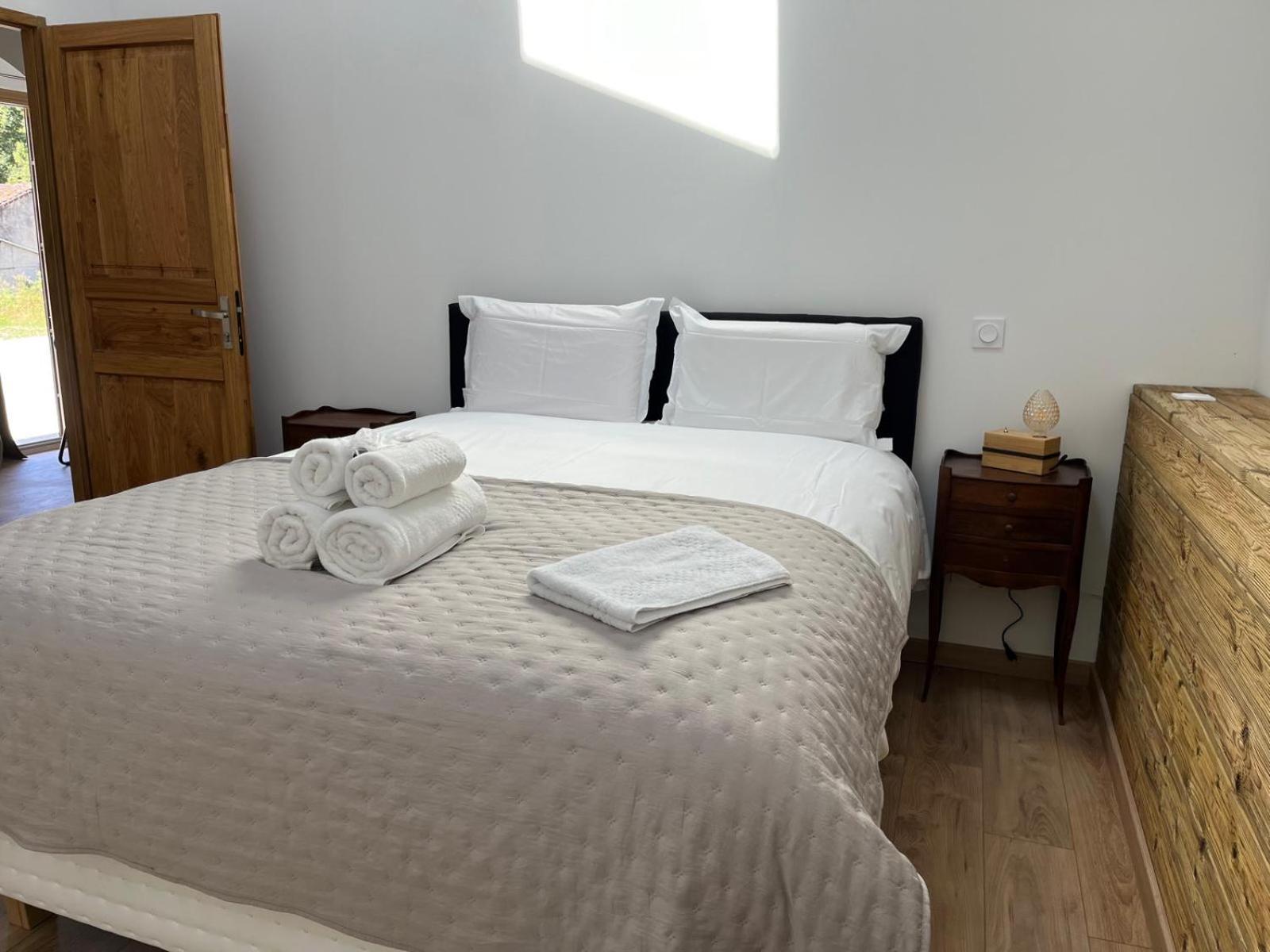 Fantastic Petit Beauval Otel Saint-Sulpice-et-Cameyrac Dış mekan fotoğraf